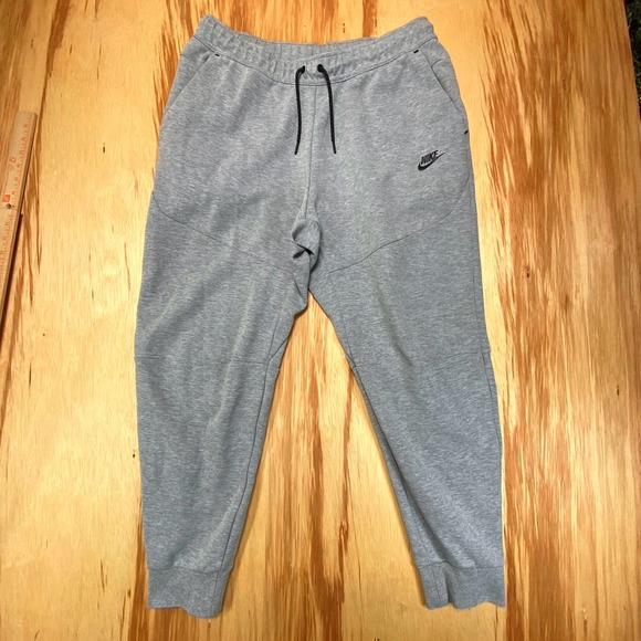 Nike Club Fleece Joggers Heather Grey XL • Nike Sportswear Sweatpants - Picture 3 of 11